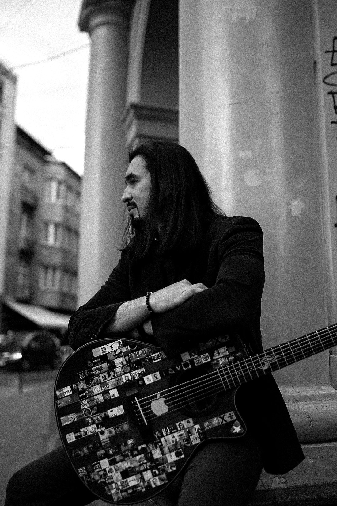 ALEKSIR з гітарою, Київ